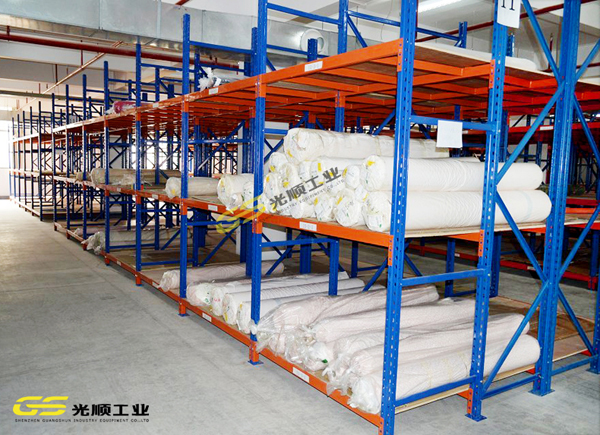 货架使用过程中都有哪些要注意的—深圳<a href='http://www.szgsg.com/' target='_blank'><u>货架厂家</u></a>