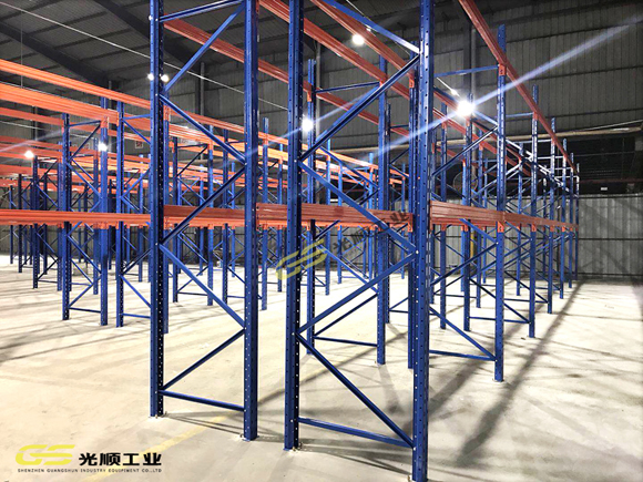 重型货架使用的优势—深圳光顺<a href='http://www.szgsg.com/' target='_blank'><u>货架厂家</u></a>