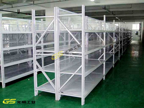 重型货架的使用寿命大概是多长?—深圳<a href='http://www.szgsg.com/' target='_blank'><u>货架厂家</u></a>